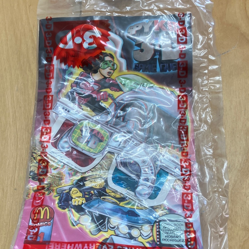 McDonald’s Happy Meal Toy Spy Kids 2003‎ vintage new #1 Carmen on motorcycle